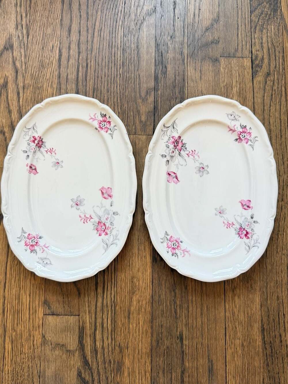 Vintage Hutschenreuther Germany Ingeborg Floral Oval Serving Platters, Matched S